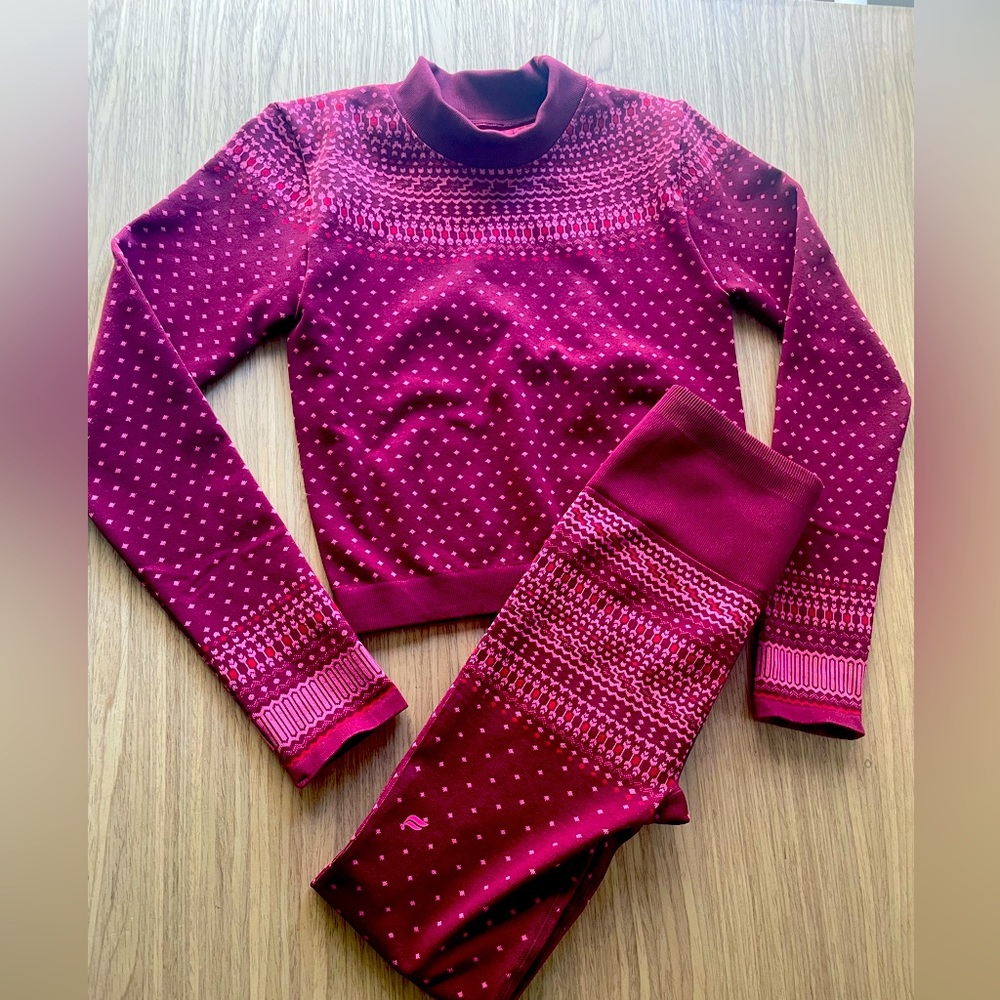 Holly Seamless long sleeve and pant swt